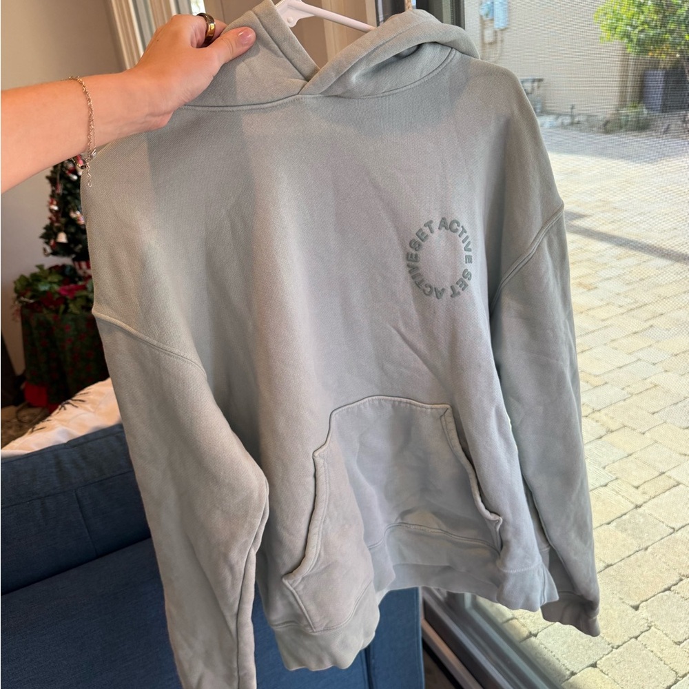 Set Active Hoodie Blue Size Small RARE Old Circle Logo